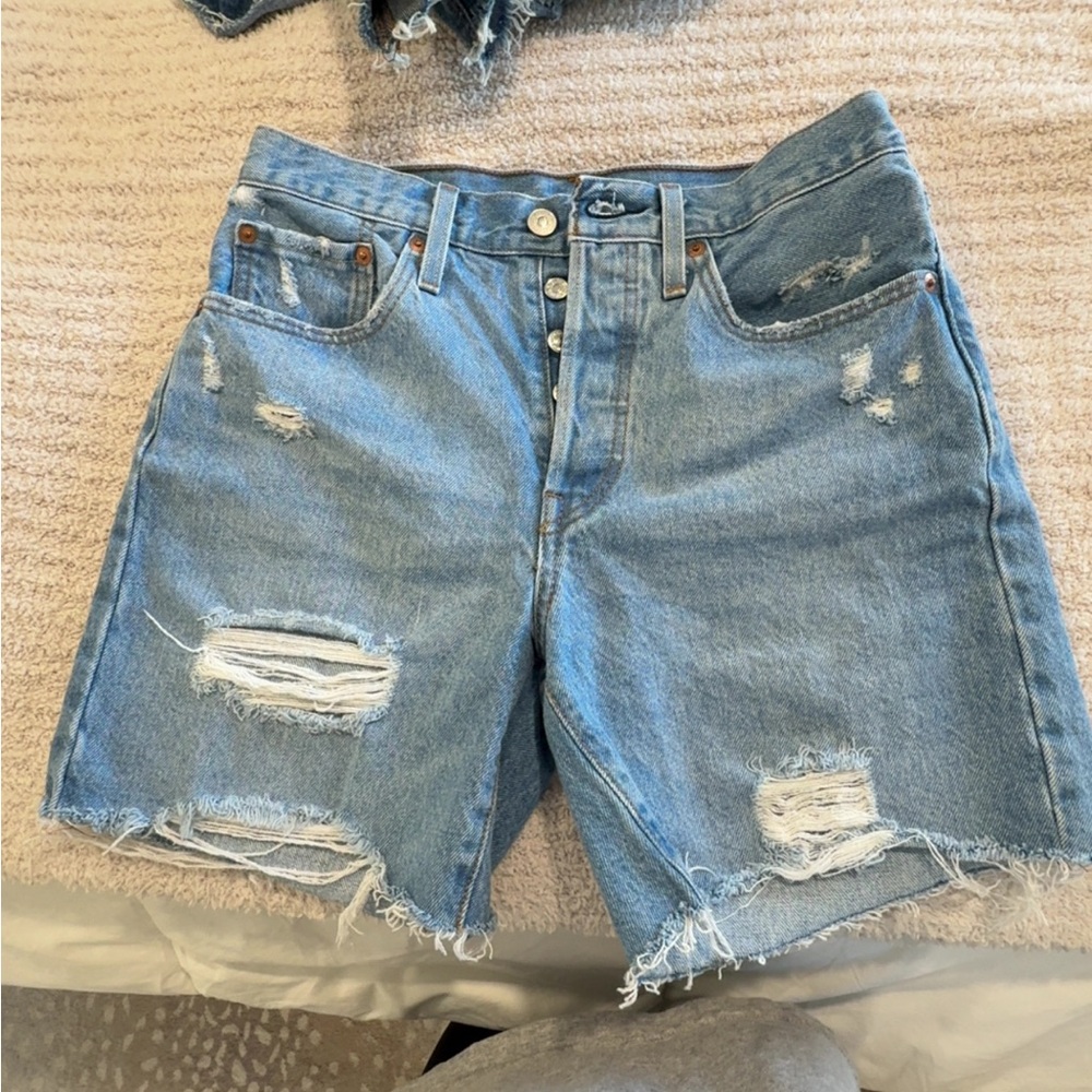Levi shorts